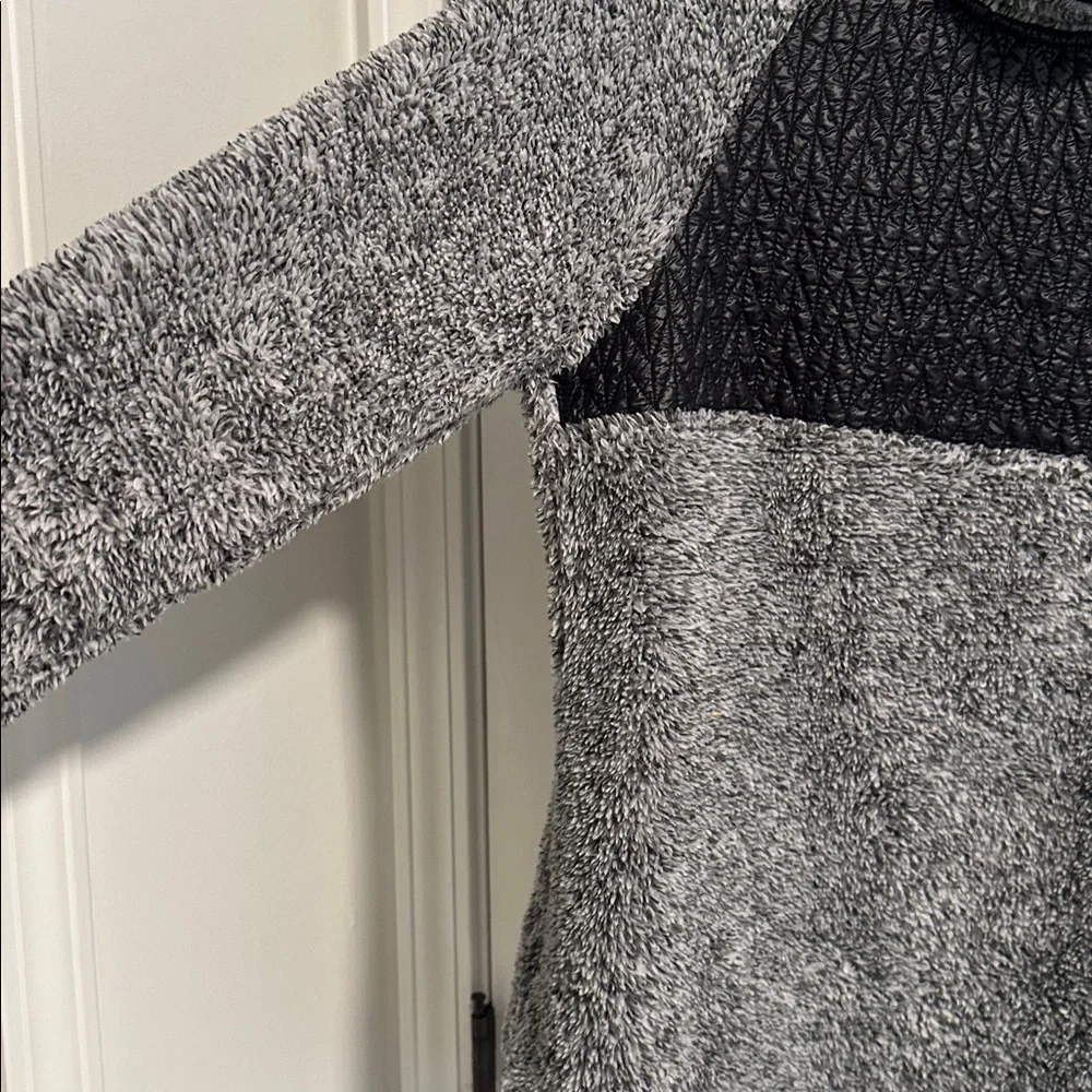NWOT Wooly Bully Wear Grey Sherpa Turtleneck Jacket size M - Picture 6 of 12